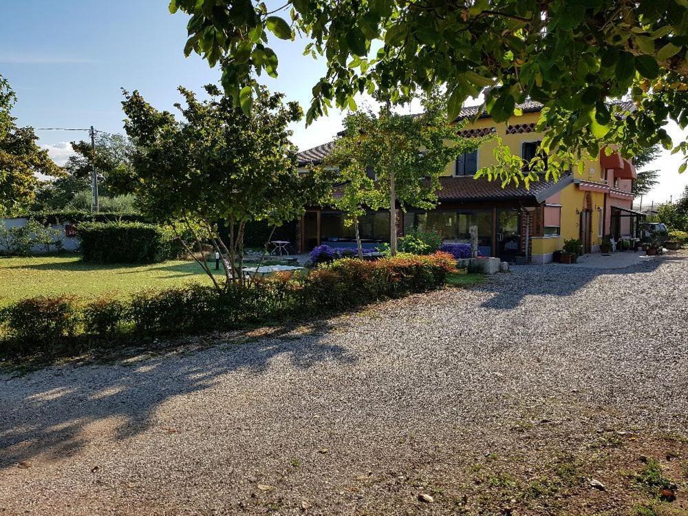 Agriturismo Fior Di Maggio Pescantina Buitenkant foto