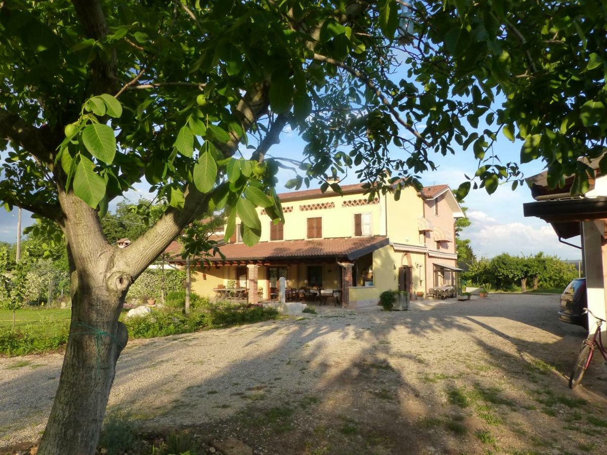 Agriturismo Fior Di Maggio Pescantina Buitenkant foto